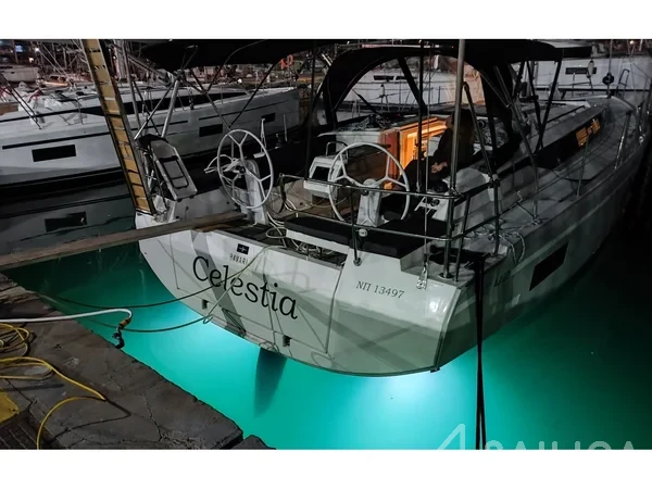 Bavaria C42 - Yacht Charter Sailica