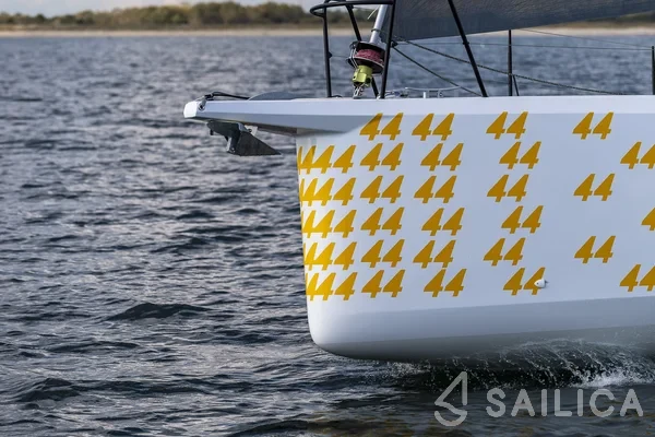 Pogo 44 - Yacht Charter Sailica