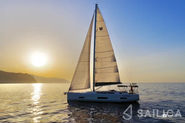 Dufour 470 - Yacht Charter Sailica