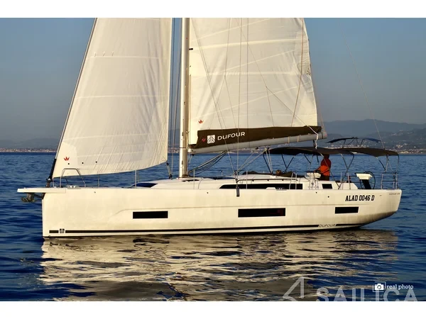 Dufour 470 - Yacht Charter Sailica