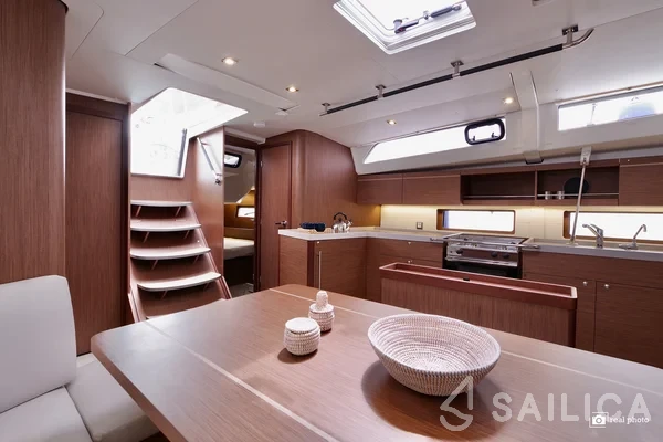 Oceanis 46.1 - Yacht Charter Sailica