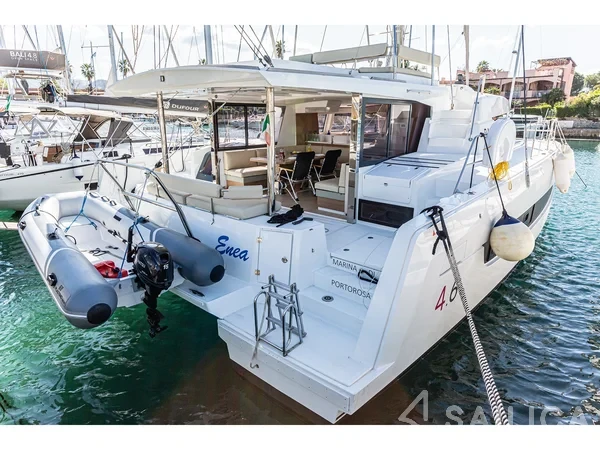 Bali 4.6 - Yacht Charter Sailica