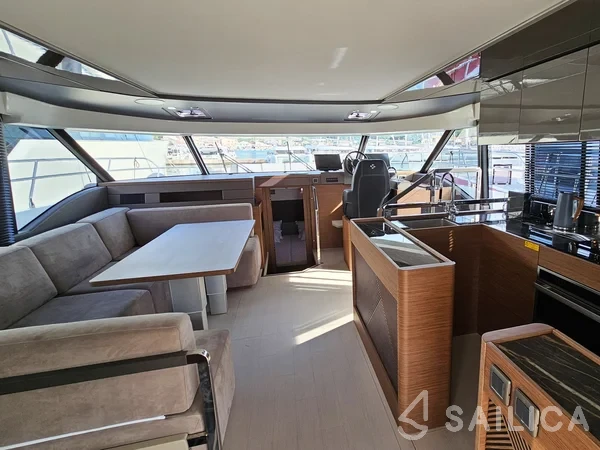 Prestige M48 - Yacht Charter Sailica