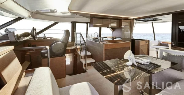 Prestige M48 - Yacht Charter Sailica