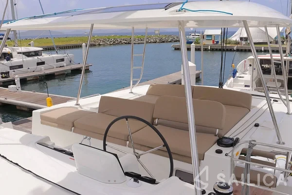 Lagoon 46  - Yacht Charter Sailica
