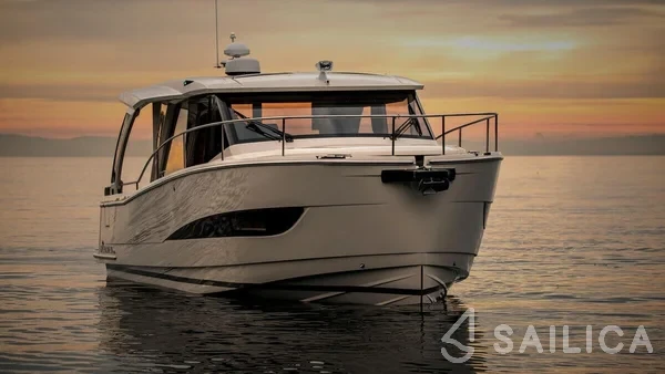 Greenline 39 - Yacht Charter Sailica