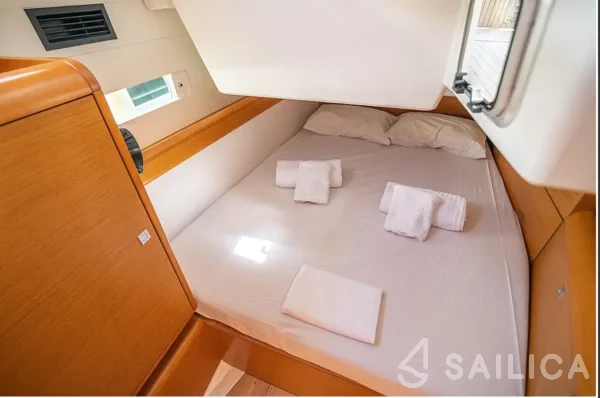 Sun Odyssey 509 - Yacht Charter Sailica
