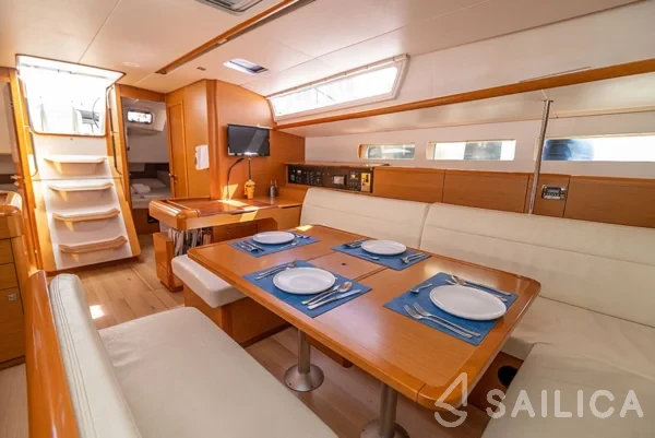Sun Odyssey 509 - Yacht Charter Sailica
