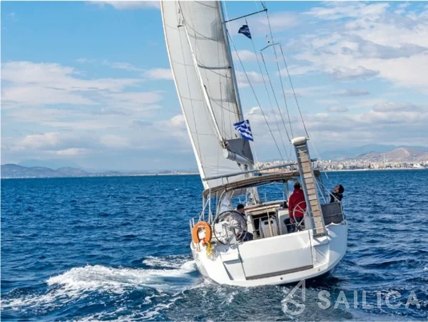 Sun Odyssey 509 - Yacht Charter Sailica