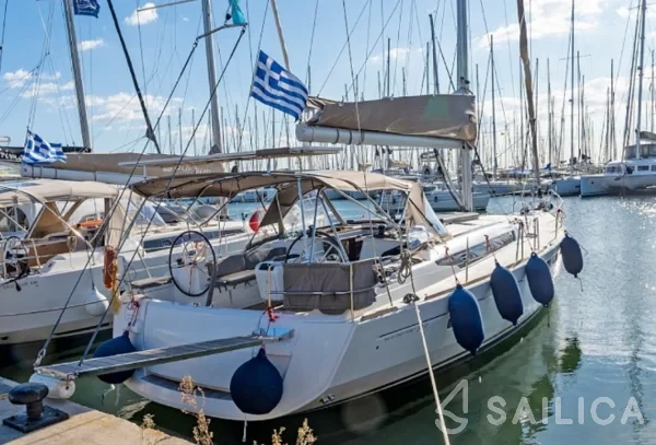 Sun Odyssey 509 - Yacht Charter Sailica