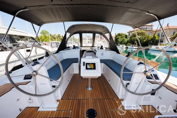 Bavaria C38 - Yacht Charter Sailica