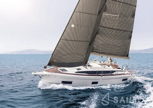 Bavaria C38 - Yacht Charter Sailica
