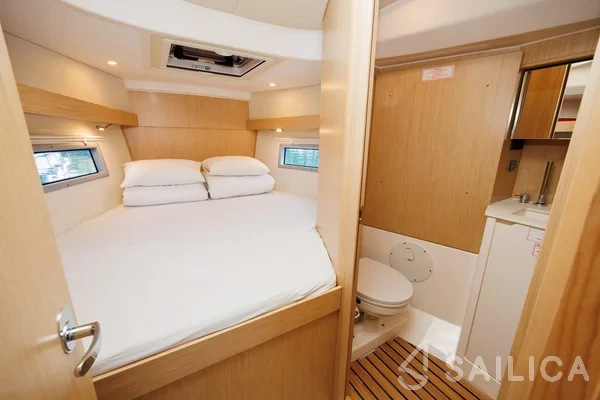 Bavaria C38 - Yacht Charter Sailica