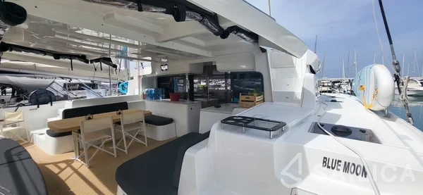 Lagoon 46  - Yacht Charter Sailica