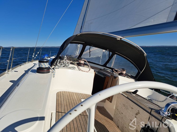 Bavaria 46 Cruiser - Yacht Charter Sailica