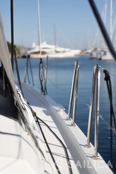 Oceanis 46.1 - Yacht Charter Sailica