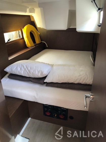 Oceanis 46.1 - Yacht Charter Sailica