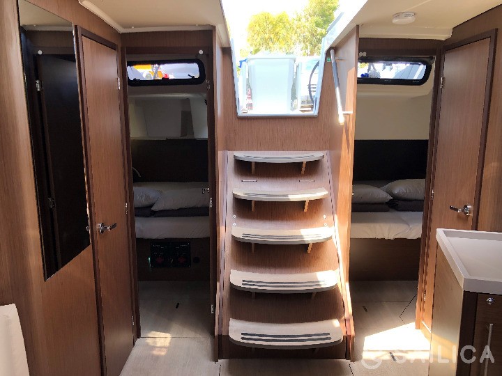 Oceanis 46.1 - Yacht Charter Sailica