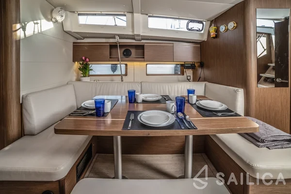 Oceanis 46.1 - Yacht Charter Sailica