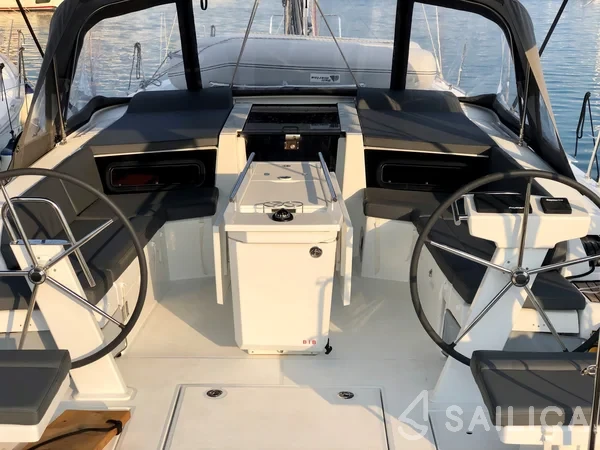 Oceanis 46.1 - Yacht Charter Sailica