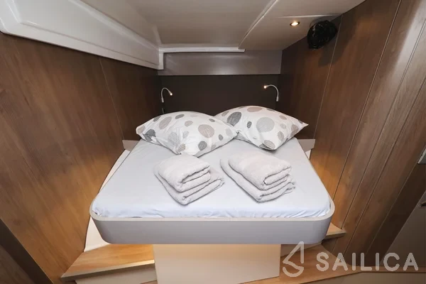 Bali Catspace - Yacht Charter Sailica