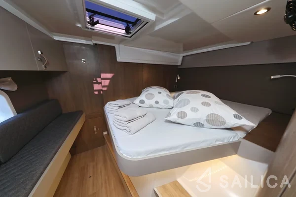 Bali Catspace - Yacht Charter Sailica