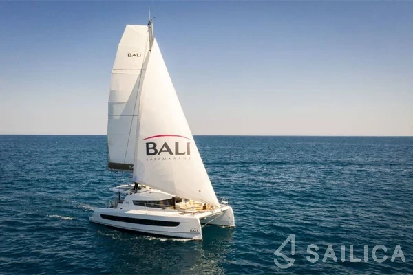 Bali 4.2 - Yacht Charter Sailica