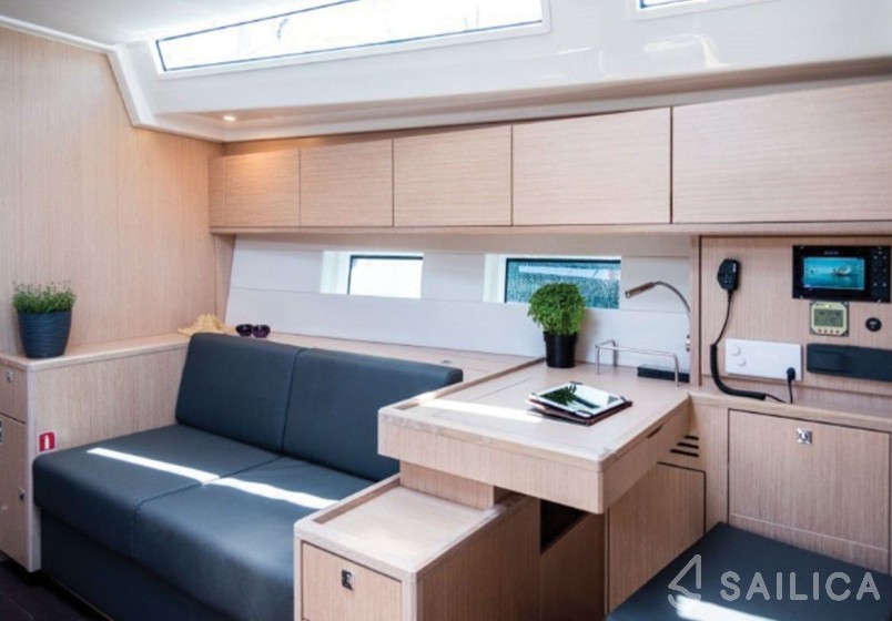Bavaria C50 - Yacht Charter Sailica