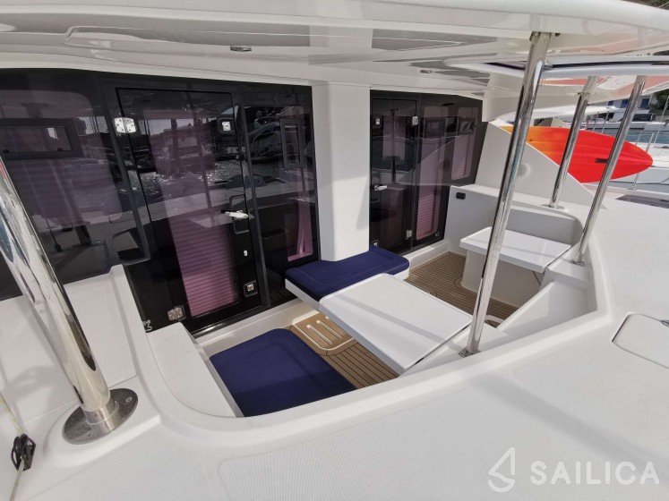 Leopard 58 - Yacht Charter Sailica