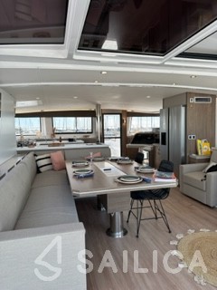 Bali 4.6 - Yacht Charter Sailica
