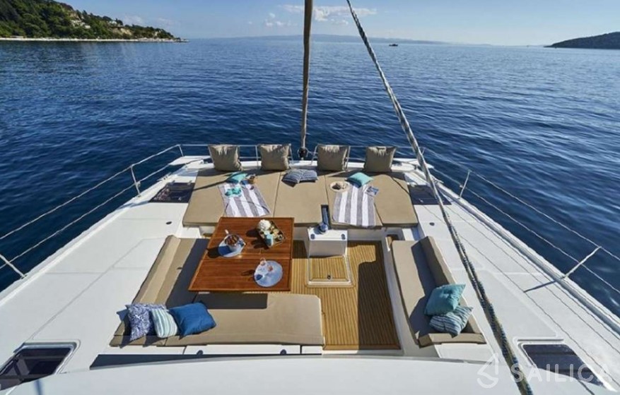 Bali 4.6 - Yacht Charter Sailica