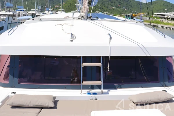 Bali Catsmart - Yacht Charter Sailica