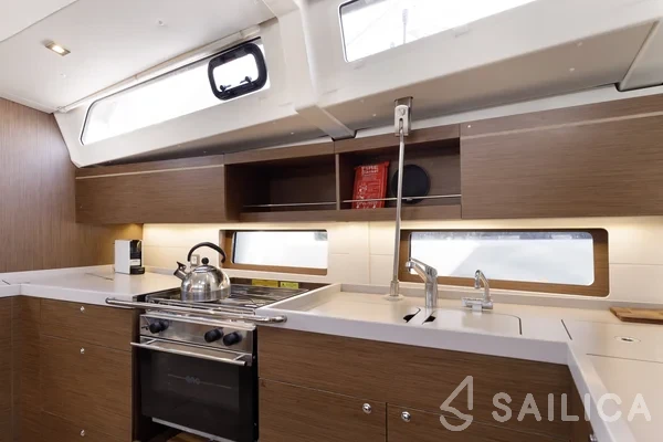 Oceanis 46.1 - Yacht Charter Sailica