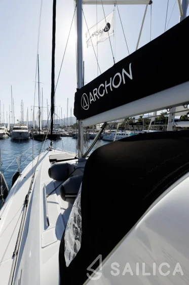 Oceanis 46.1 - Yacht Charter Sailica