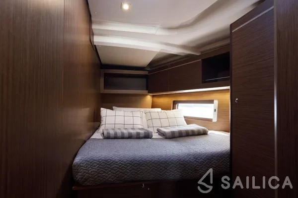 Oceanis 46.1 - Yacht Charter Sailica