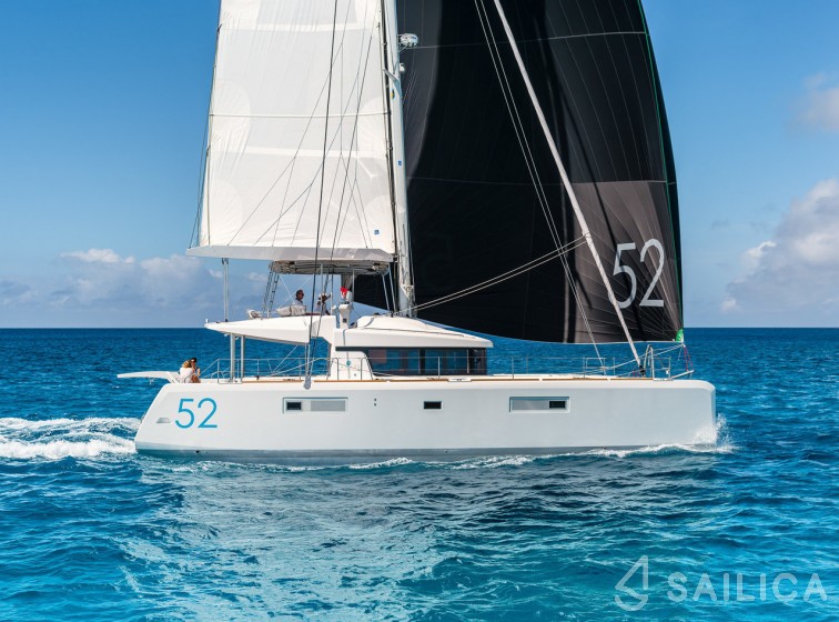 Lagoon 52F - Yacht Charter Sailica