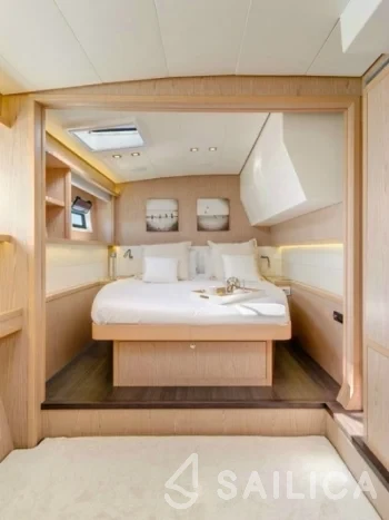 Lagoon 52F - Yacht Charter Sailica