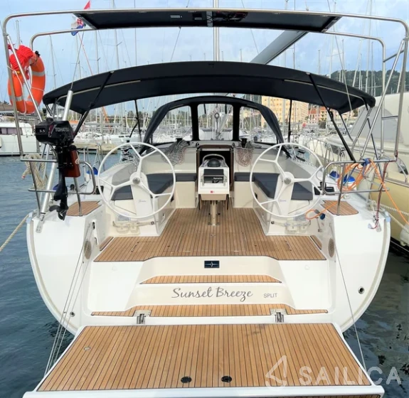 Bavaria 46 Cruiser - Yacht Charter Sailica