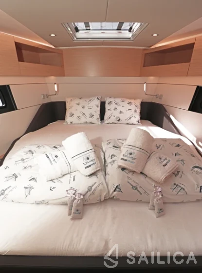 Hanse 460 - Yacht Charter Sailica