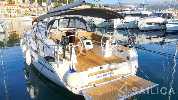 Bavaria 46 Cruiser - Yacht Charter Sailica
