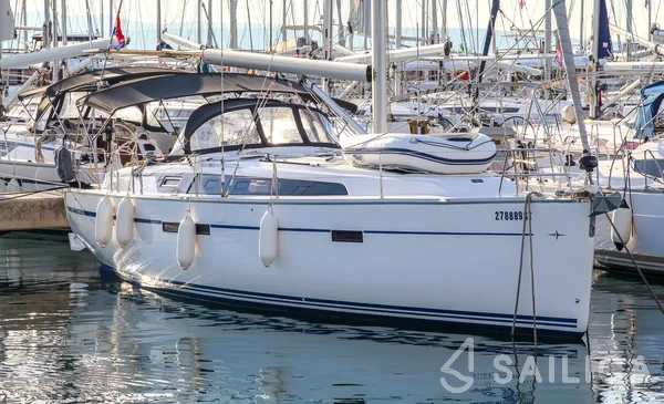 Bavaria 46 Cruiser - Yacht Charter Sailica