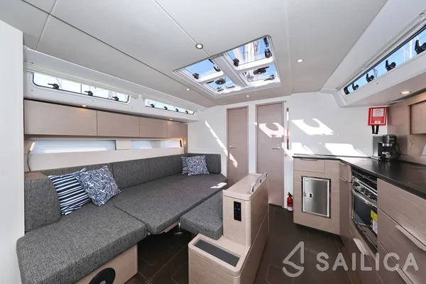 Hanse 460 - Yacht Charter Sailica