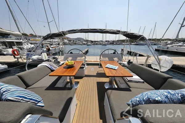 Hanse 460 - Yacht Charter Sailica