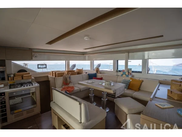 Lagoon 51 - Yacht Charter Sailica