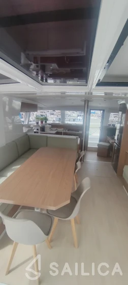 Bali 4.2 - Yacht Charter Sailica