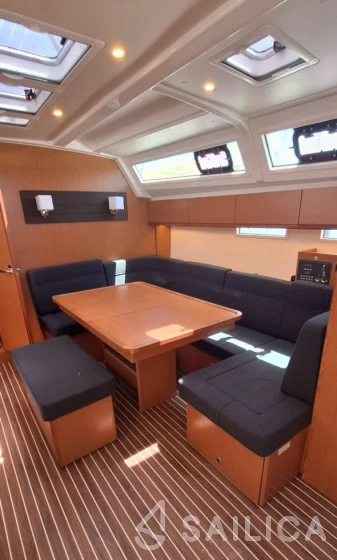 Bavaria 46 Cruiser - Yacht Charter Sailica