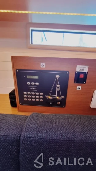 Bavaria 46 Cruiser - Yacht Charter Sailica