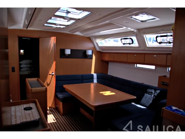 Bavaria 46 Cruiser - Yacht Charter Sailica