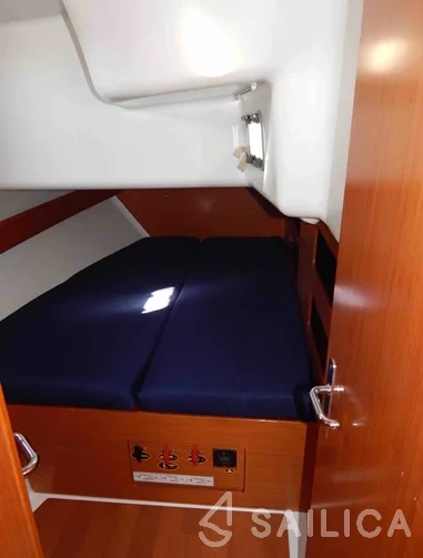 Cyclades 50.5 - Yacht Charter Sailica