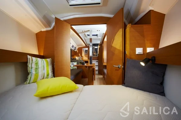Sun Odyssey 349 - Yacht Charter Sailica